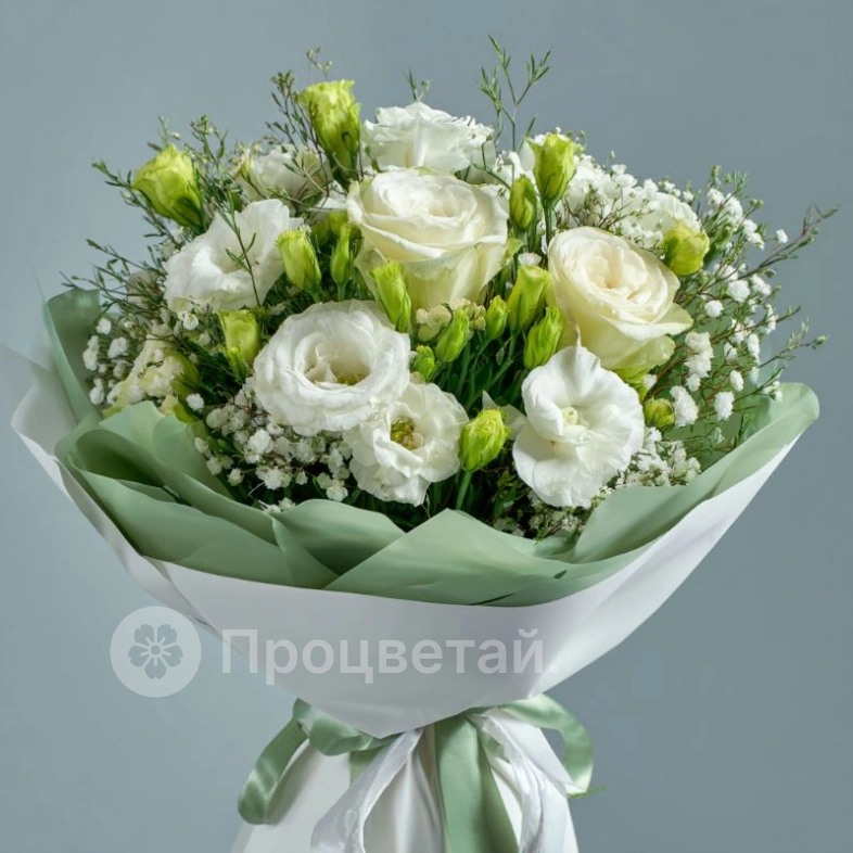 Букет с эустомами &laquo;Белый перезвон&raquo;
