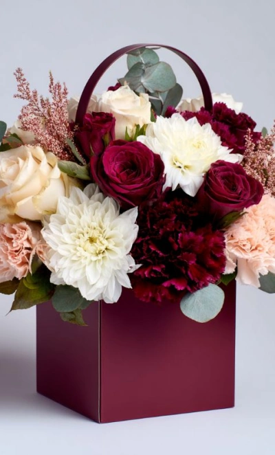 Цветы в сумочке «Ароматный стиль»