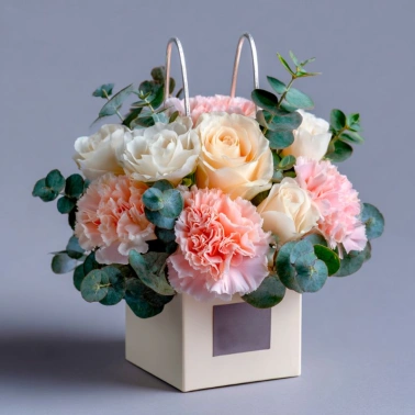 Композиция в сумочке «Шарм и утонченность»