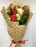 Букет &laquo;Розы в крафте&raquo; 0