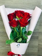 Букет из 5 красных роз 3