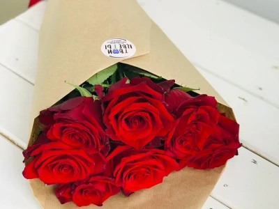 Букет «Розы в конверте»